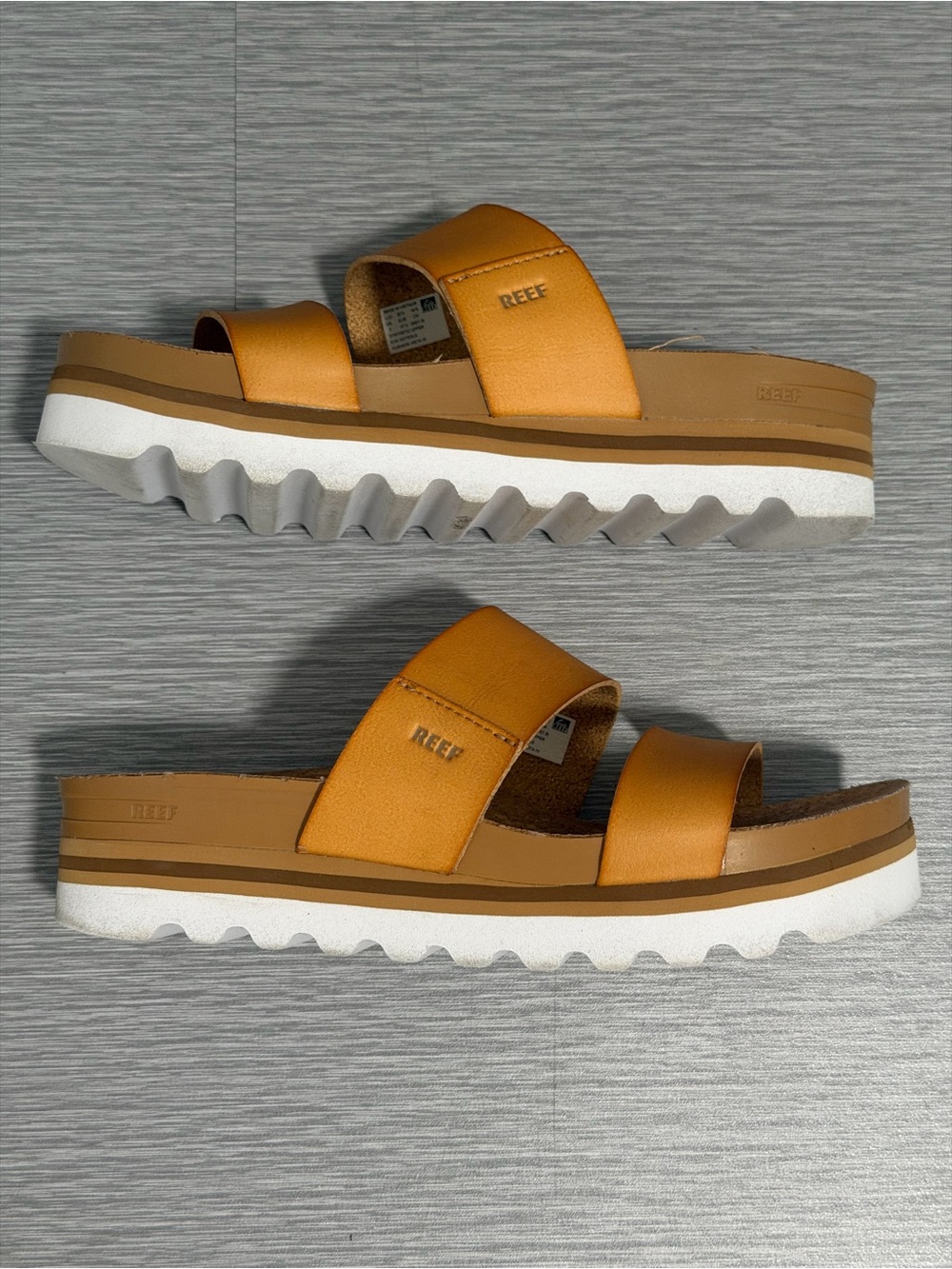 Reef Cushion Vista Hi Platform Slide Sandals Tan Cork Women’s 7 - Picture 7 of 9